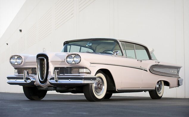 Автокунсткамера: ТОП-10 самых уродливых машин. Фото