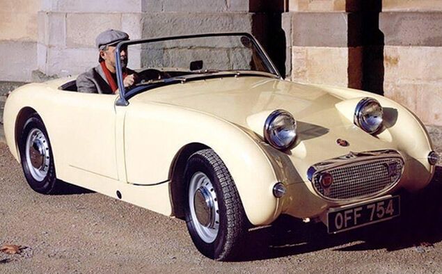 Автокунсткамера: ТОП-10 самых уродливых машин. Фото