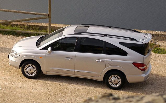 Автокунсткамера: ТОП-10 самых уродливых машин. Фото