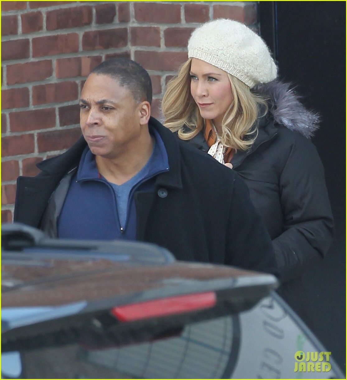 Дженнифер Энистон стала блондинкой