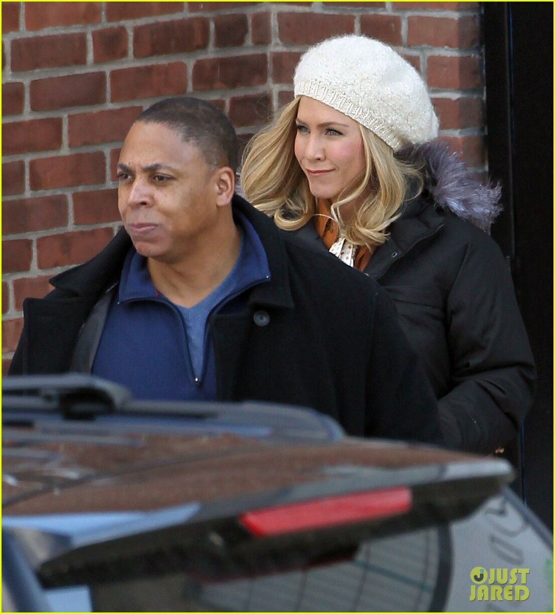 Дженнифер Энистон стала блондинкой