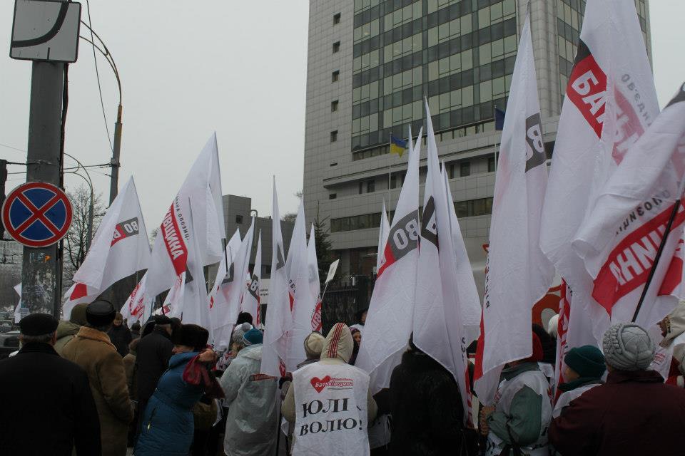 У суді у справі про вбивство Щербаня сталася бійка