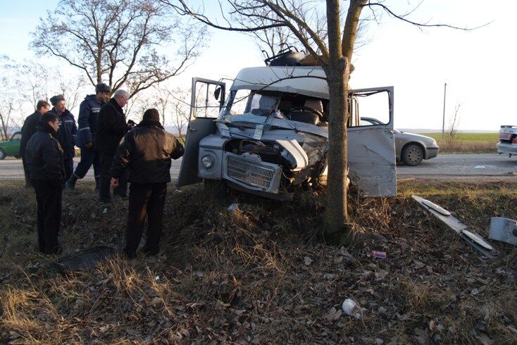 В Крыму столкнулись автобусы: есть погибшие и травмированные. Фото