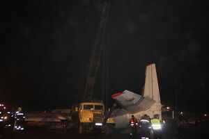 Авіакатастрофа в Донецьку: 5 загиблих, 8 у лікарні