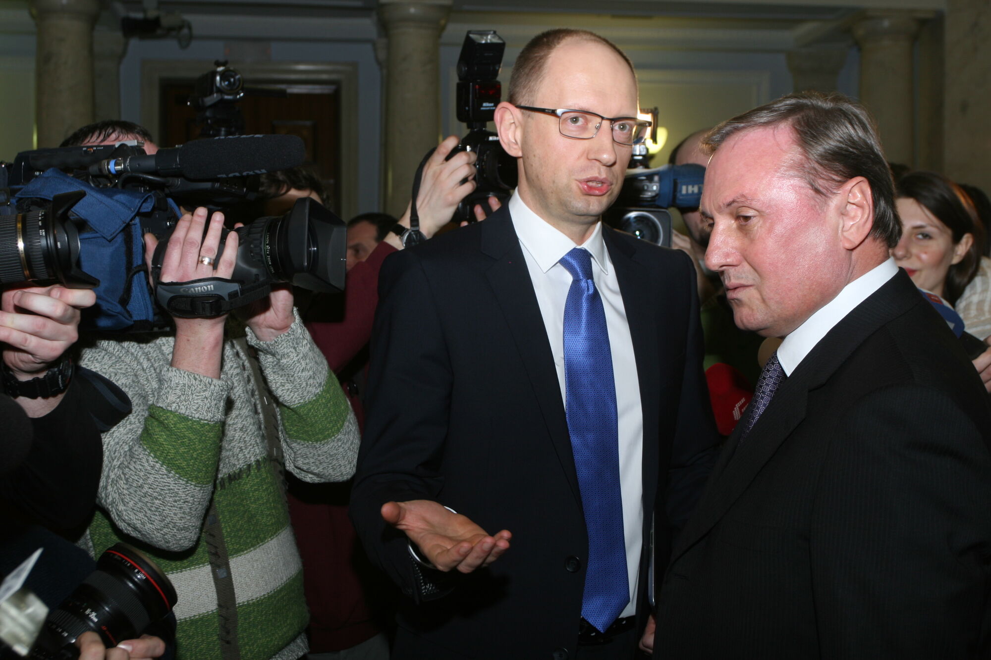 Нардепы показали, как обмануть систему голосования ВР