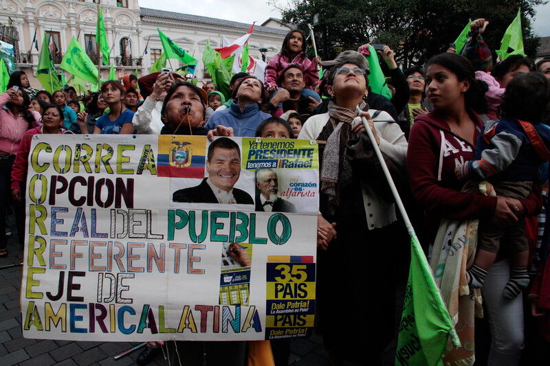 Корреа втретє обраний президентом Еквадору