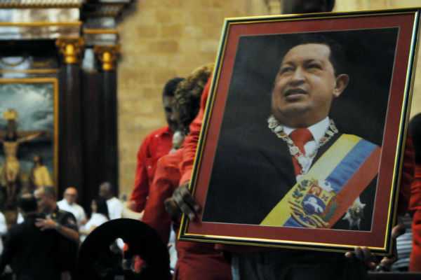 На Кубе прошла месса за здоровье Чавеса 
