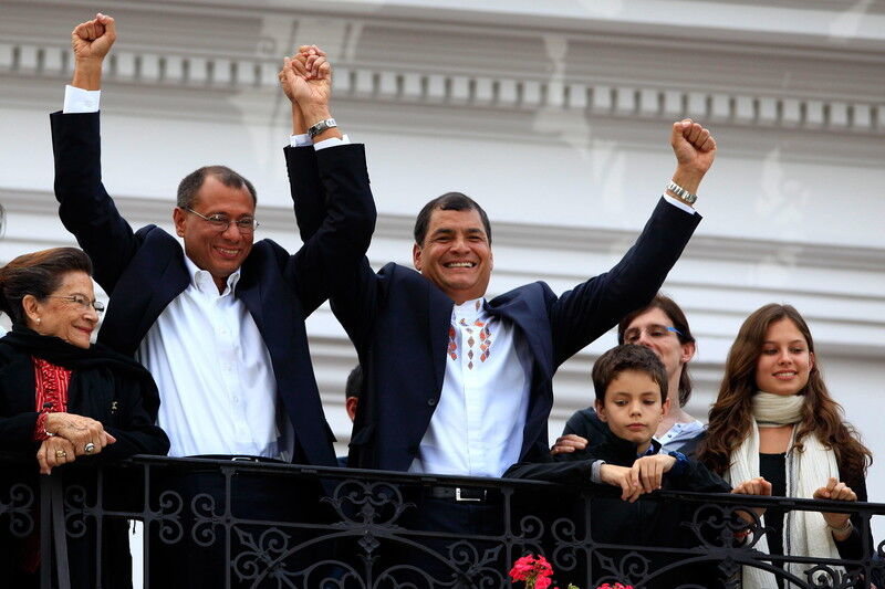 Корреа втретє обраний президентом Еквадору