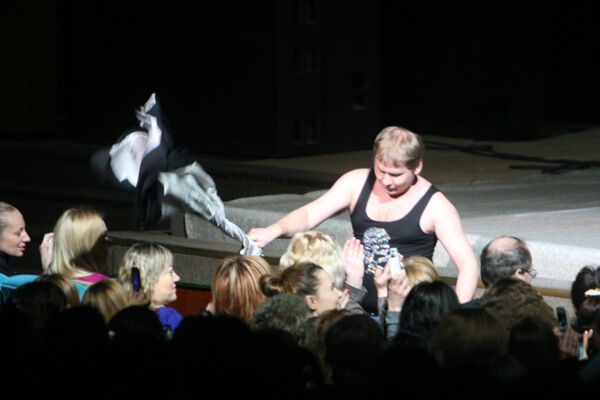 Концерт Лолиты в столичном дворце "Украина"