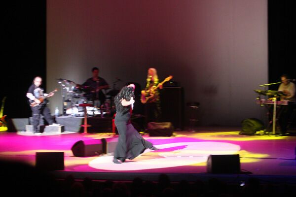 Концерт Лолиты в столичном дворце "Украина"