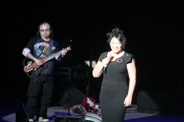 Концерт Лолиты в столичном дворце "Украина"