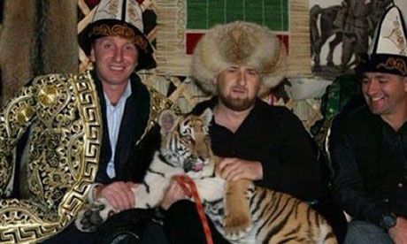 Домашние фото Кадырова стали хитами Интернета