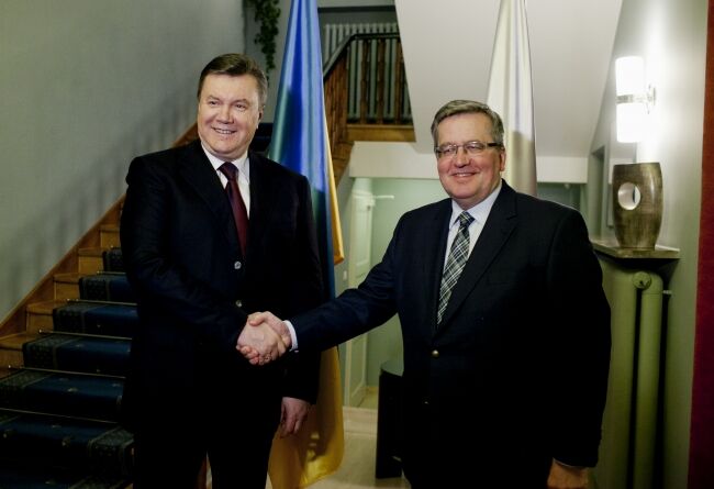 Янукович признал необходимость компромисса по Тимошенко