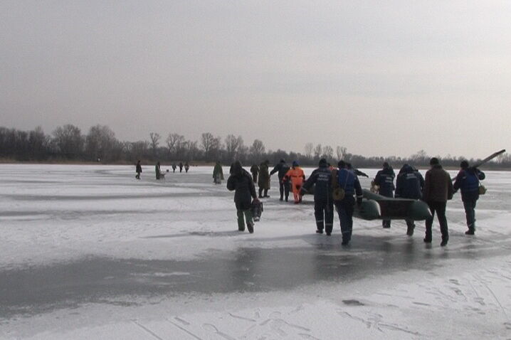 Рятувальники зняли з крижин 41 рибалки на Полтавщині
