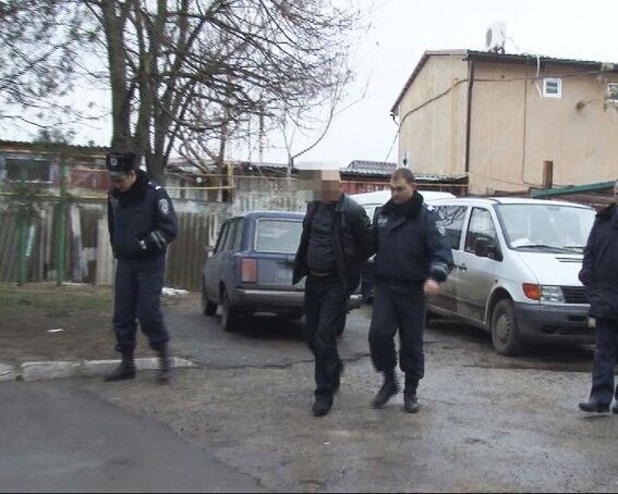 На Одещині затримали грабіжників ювелірного магазину