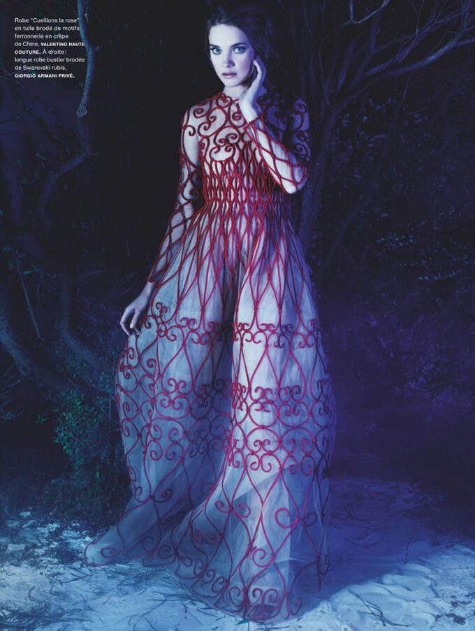 Водянова пошла ночью в лес вместе с Лагерфельдом. Фото