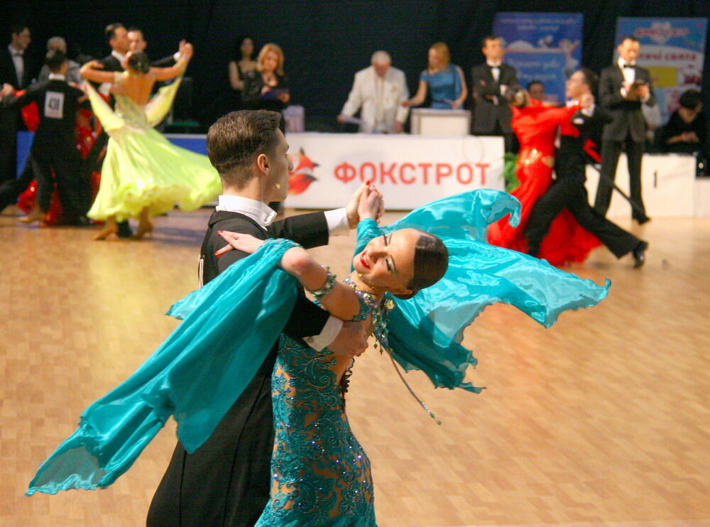 В Киеве состоялся танцевальный марафон на шпильках