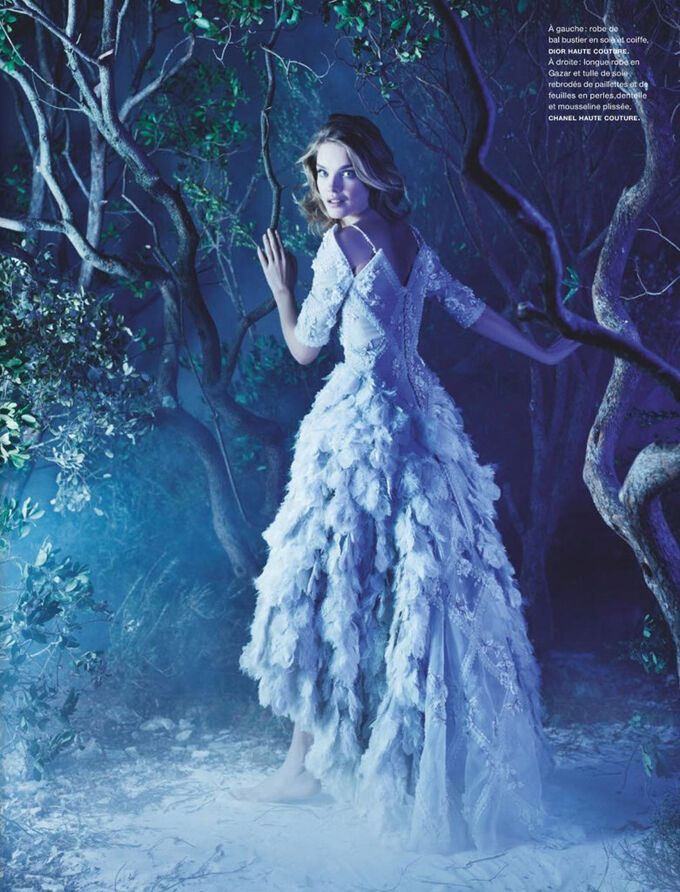 Водянова пошла ночью в лес вместе с Лагерфельдом. Фото