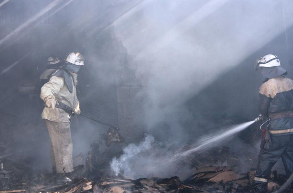 У Запоріжжі горіли склади з хімічними речовинами