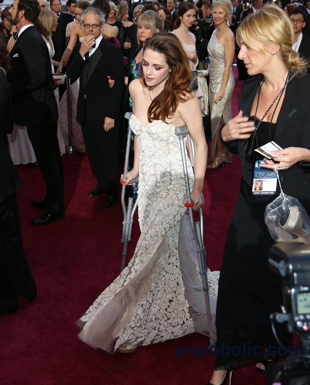 "Оскар" 2013: Кристен Стюарт на костылях