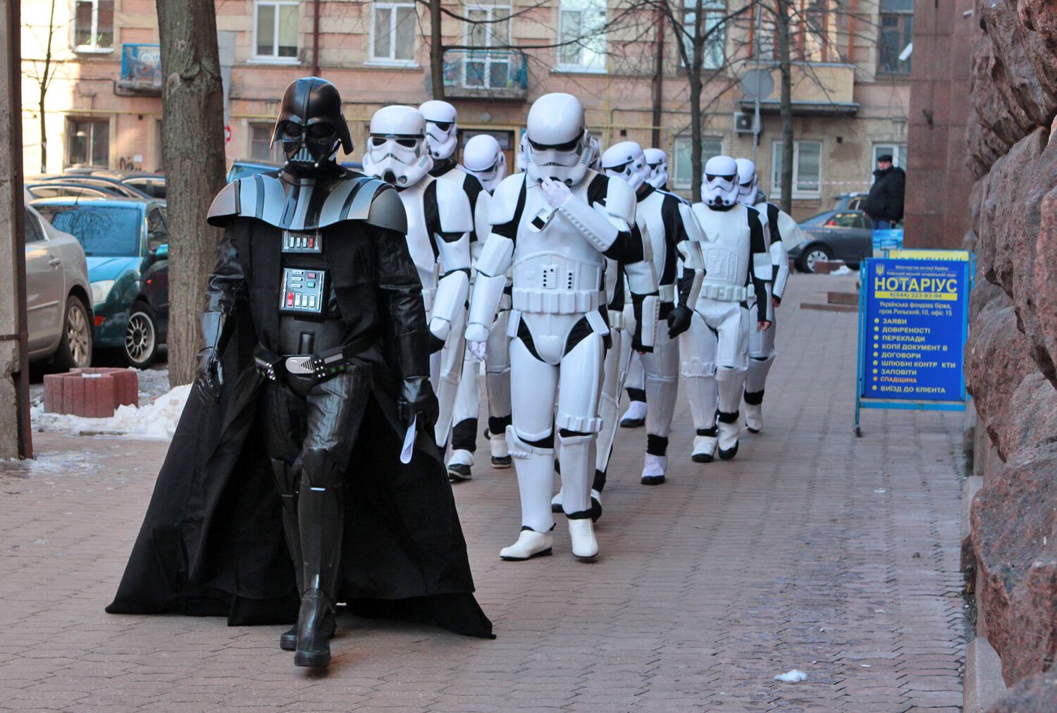 Дарт Вейдер з солдатами прийшов на прийом до Лавриновича, 26 лютого 2013