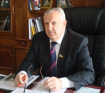 Янукович уволил провинившихся глав РГА Киева. Видео