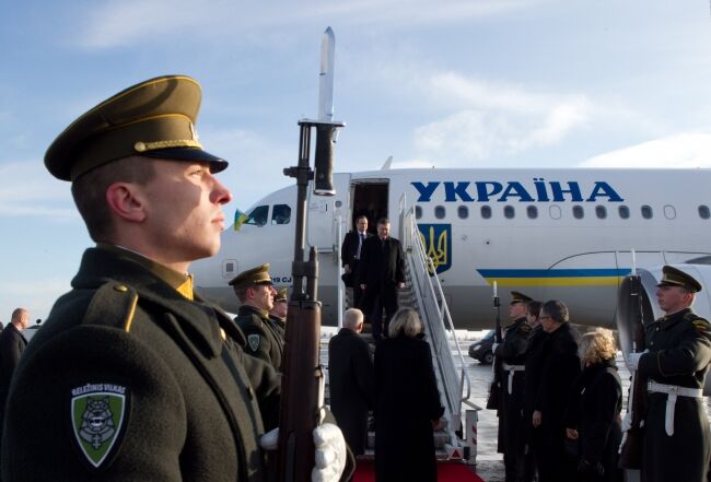 Янукович прибув з офіційним візитом до Литви 