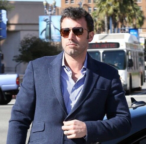 Бен Аффлек сбрил "счастливую" бороду