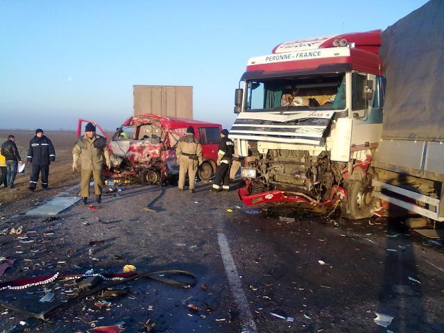 Трагическое ДТП на Херсонщине: водитель автобуса заснул за рулем