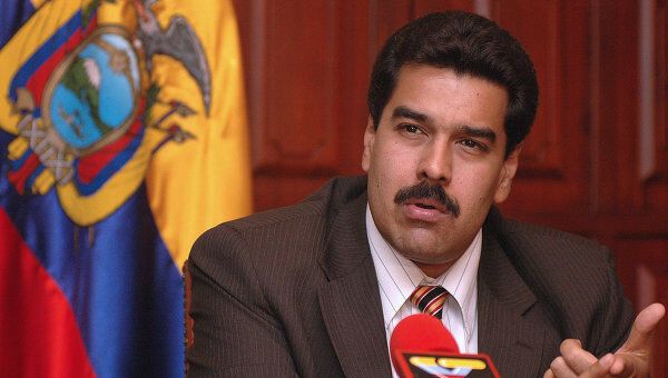 Выборы в Венесуэле назначены, оппозиция участвует