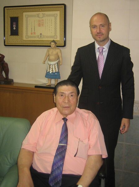 Українець став символом японського дива