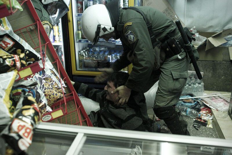 В Греции спецназ разогнал акцию "рассерженных". Видео