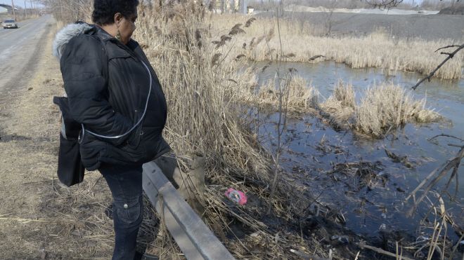 В США джип с подростками рухнул в озеро: есть жертвы