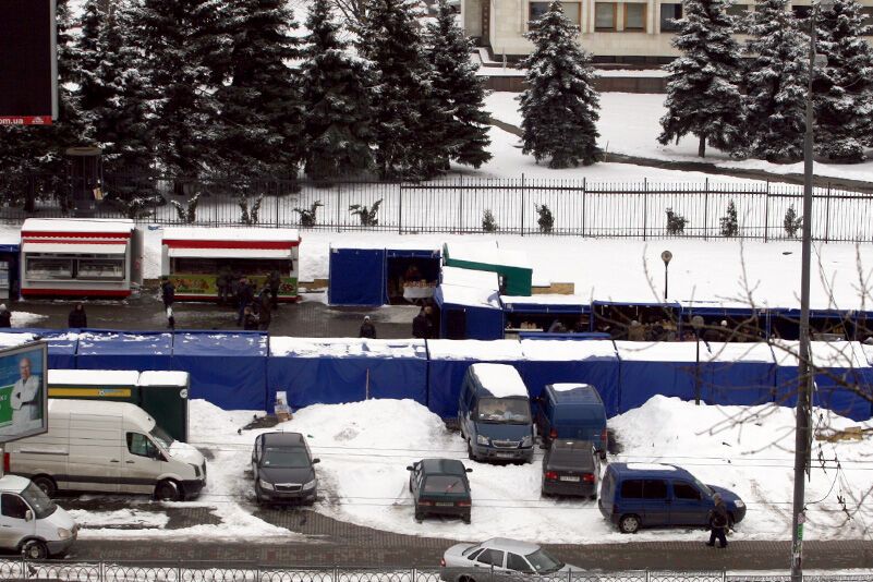 Ярмарок під ЦВК не розходиться вже півроку 