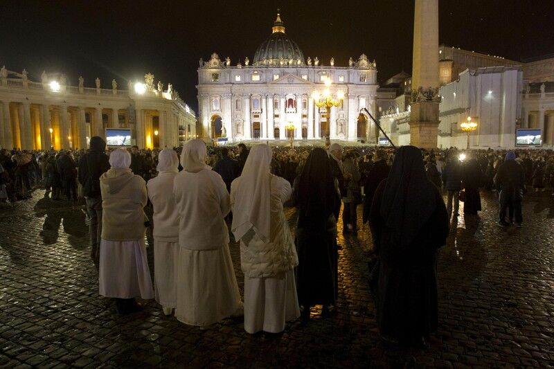 Ожидание избрания нового Папы Римского