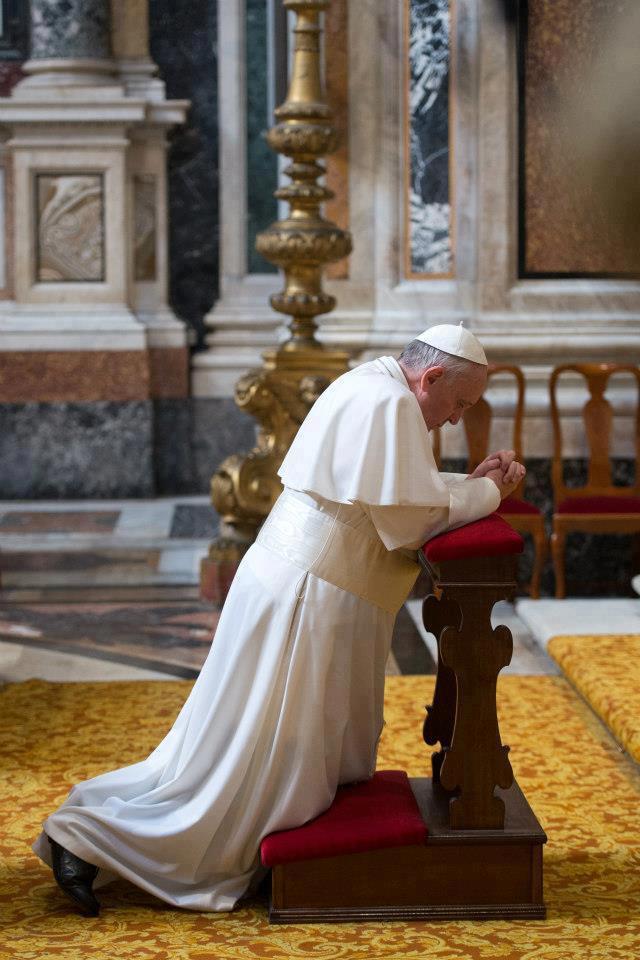 В первый же день папства Франциск удивил римлян