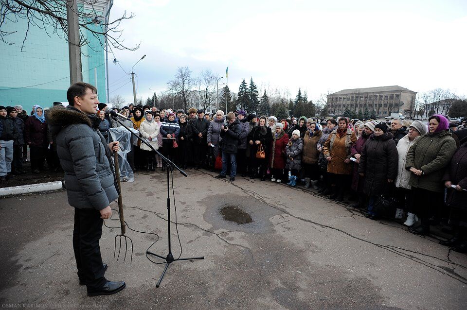 Инцидент с изрезанной беременной собрал митинг на Черниговщине