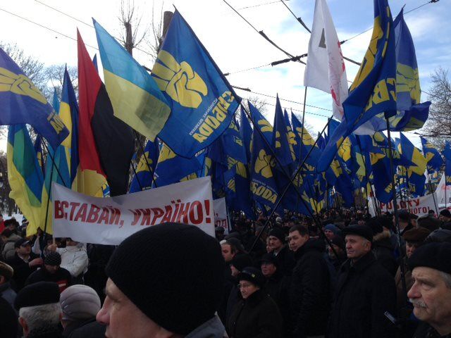 Оппозиция насчитала 10 тыс. "повстанцев" во Львове