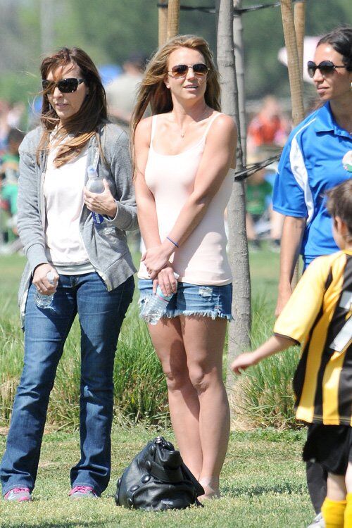 Бритни Спирс закопала "топор войны" с экс-супругом. Фото