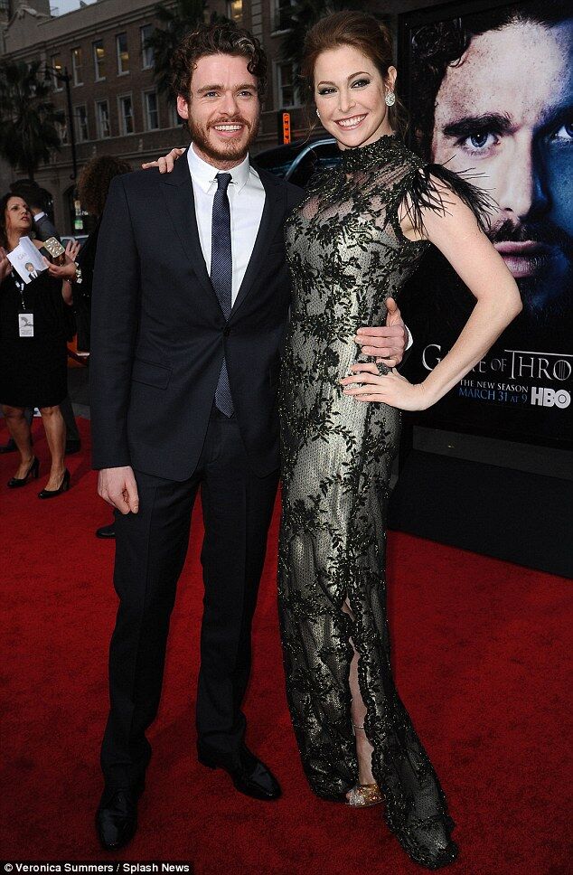 "Игра престолов": новые кадры и фото с премьеры третьего сезона