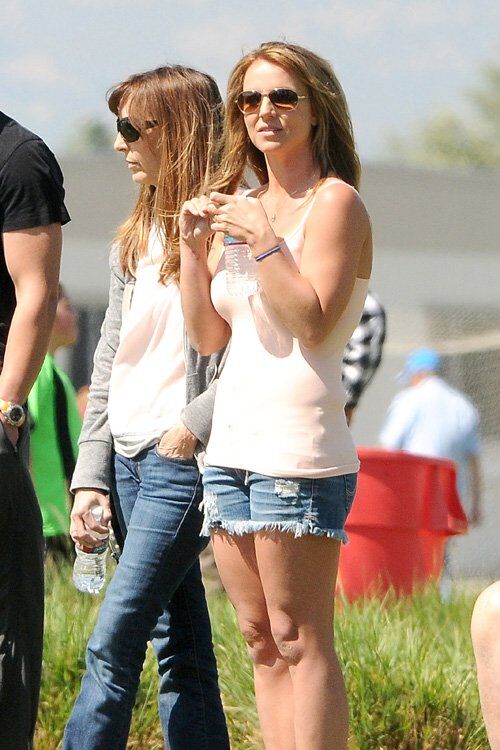 Бритни Спирс закопала "топор войны" с экс-супругом. Фото