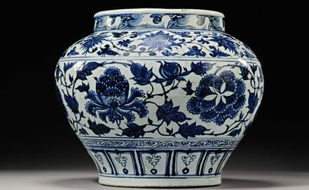 Фарфорова чаша, куплена за $ 3, пішла з молотка за $ 2,2 млн