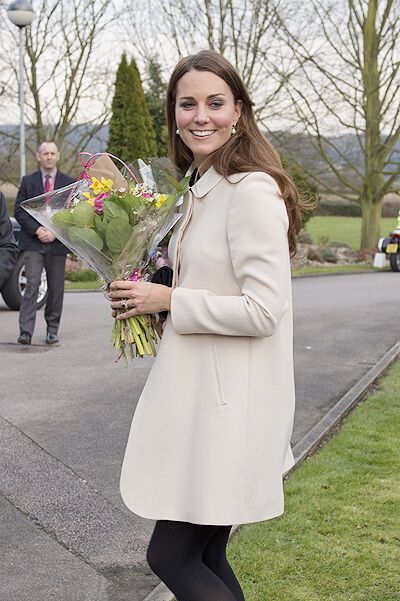 Принц Уильям и Кейт прибыли в Child Bereavement Charity. Фото