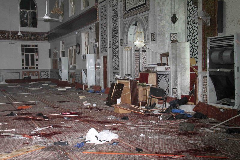 Число жертв взрыва в мечети в Дамаске уже почти полсотни