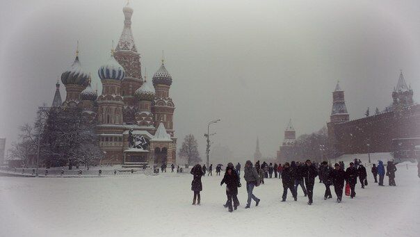 Стихія, яка паралізувала Київ, дісталася до Москви. Фото