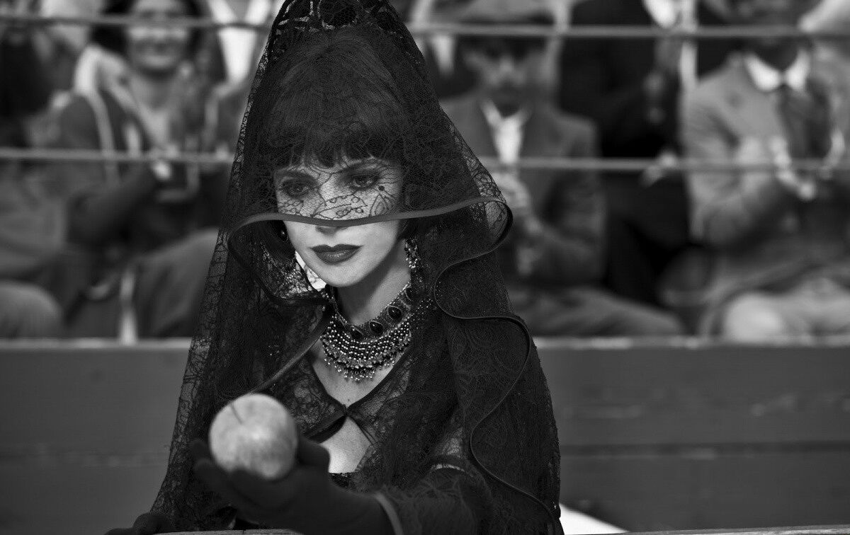 Белоснежка