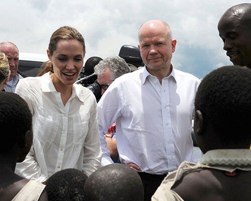 Анджелина Джоли опровергла слухи о тайной свадьбе. Фото