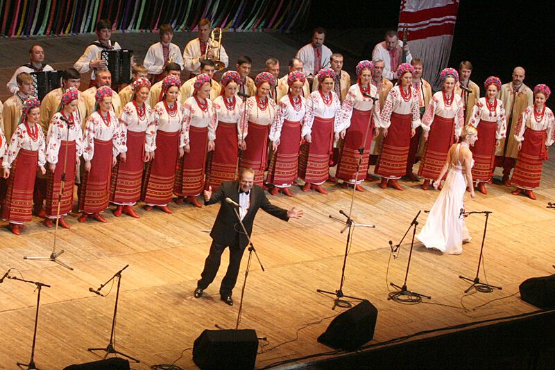 Выступление Кубанского казачьего хора в Киеве