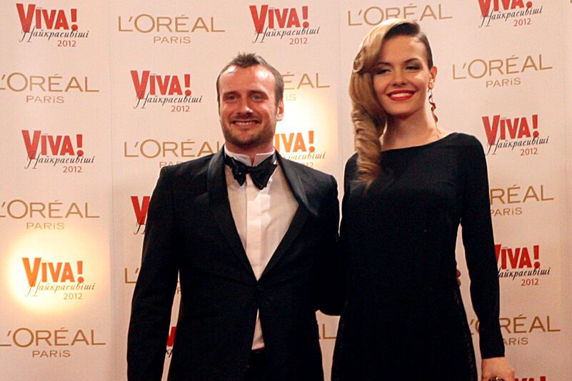 Звезды показали свои лучшие наряды на "ViVa-2012"