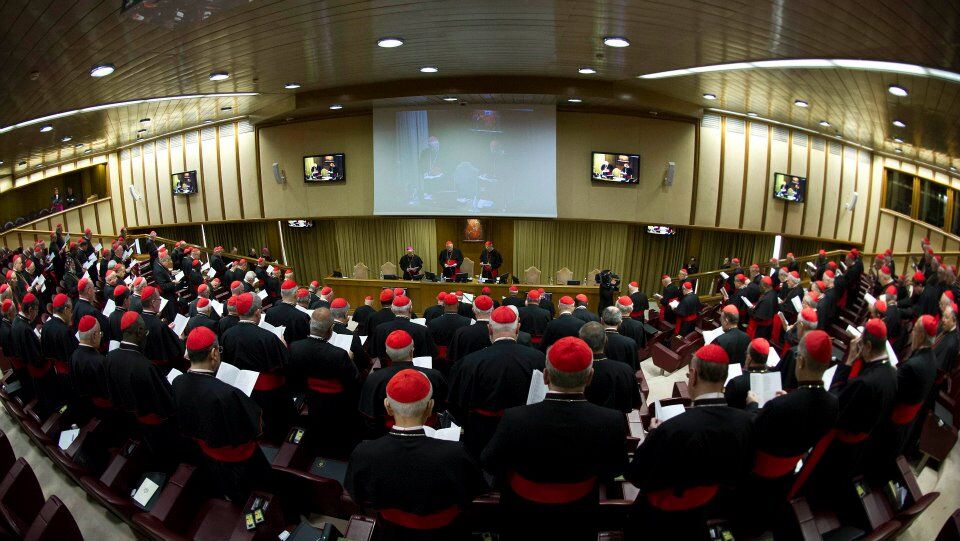 У Ватикані розпочалися "пре-вибори" нового Папи. Відео